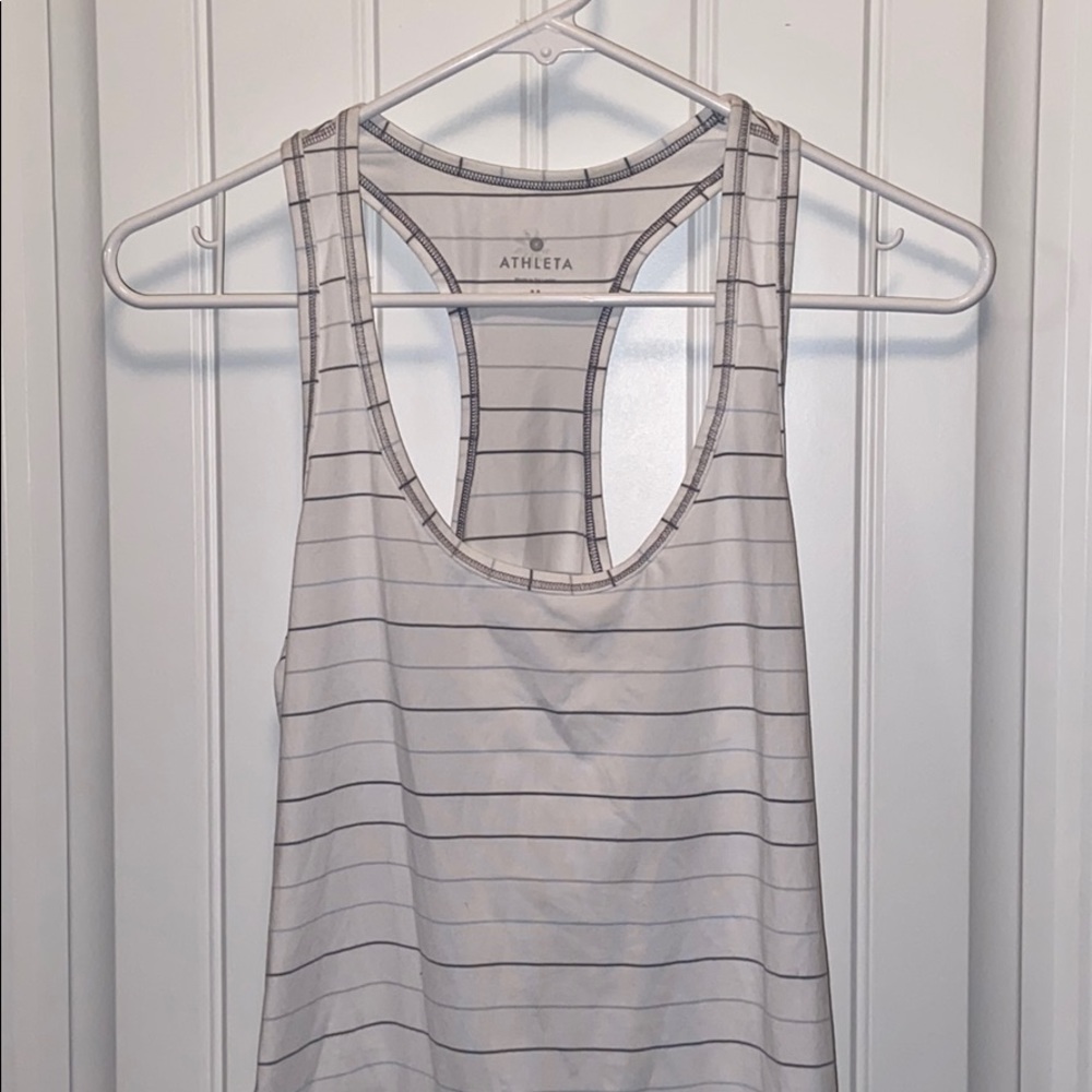 Athleta top medium